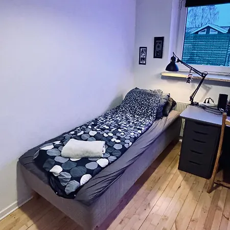 Easy Sleep In - Private Access - 24h Self Check In-out Quarto em Acomodações Particulares