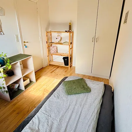 Private - Easy Access - 24h Self Check In-out * Оденсе